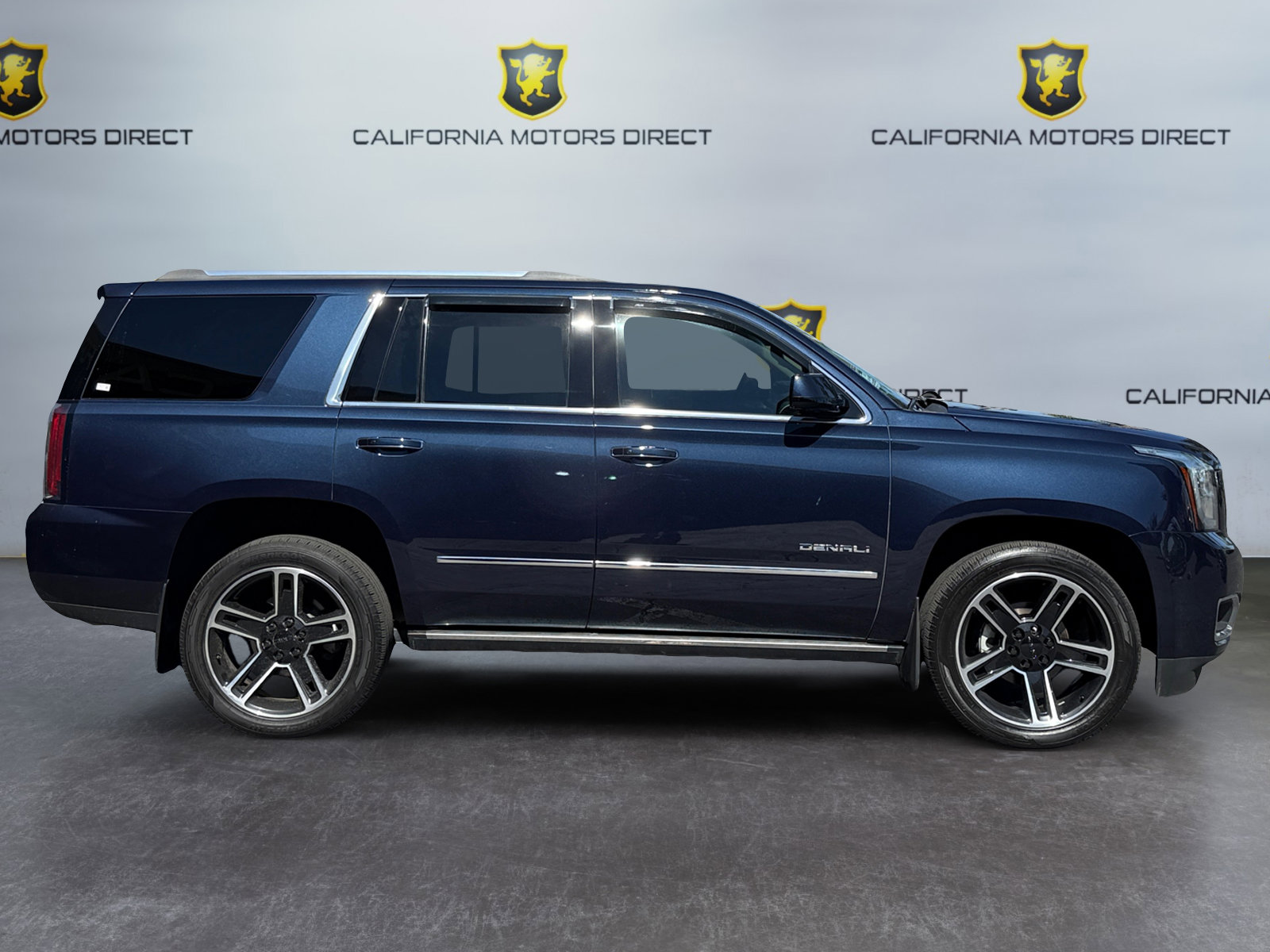 Used 2019 GMC Yukon Denali w/ Open Road Package image 6