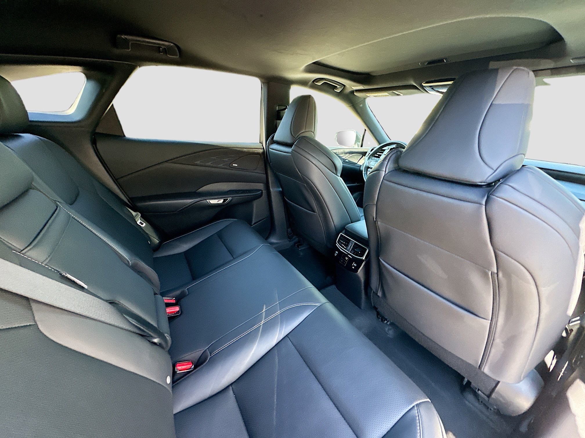 Used 2024 Lexus RX 350 F Sport w/ Convenience Package image 31