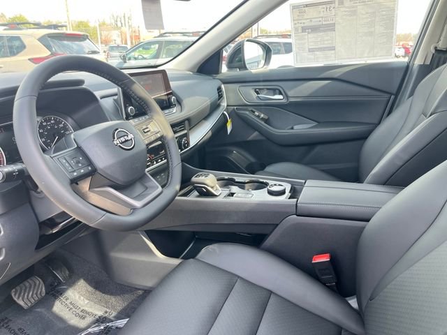 New 2026 Nissan Rogue SV image 29