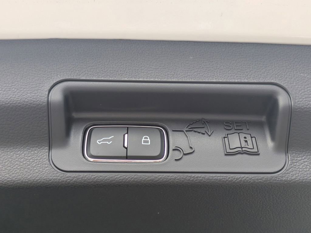 New 2026 Ford Explorer ST RWD image 13