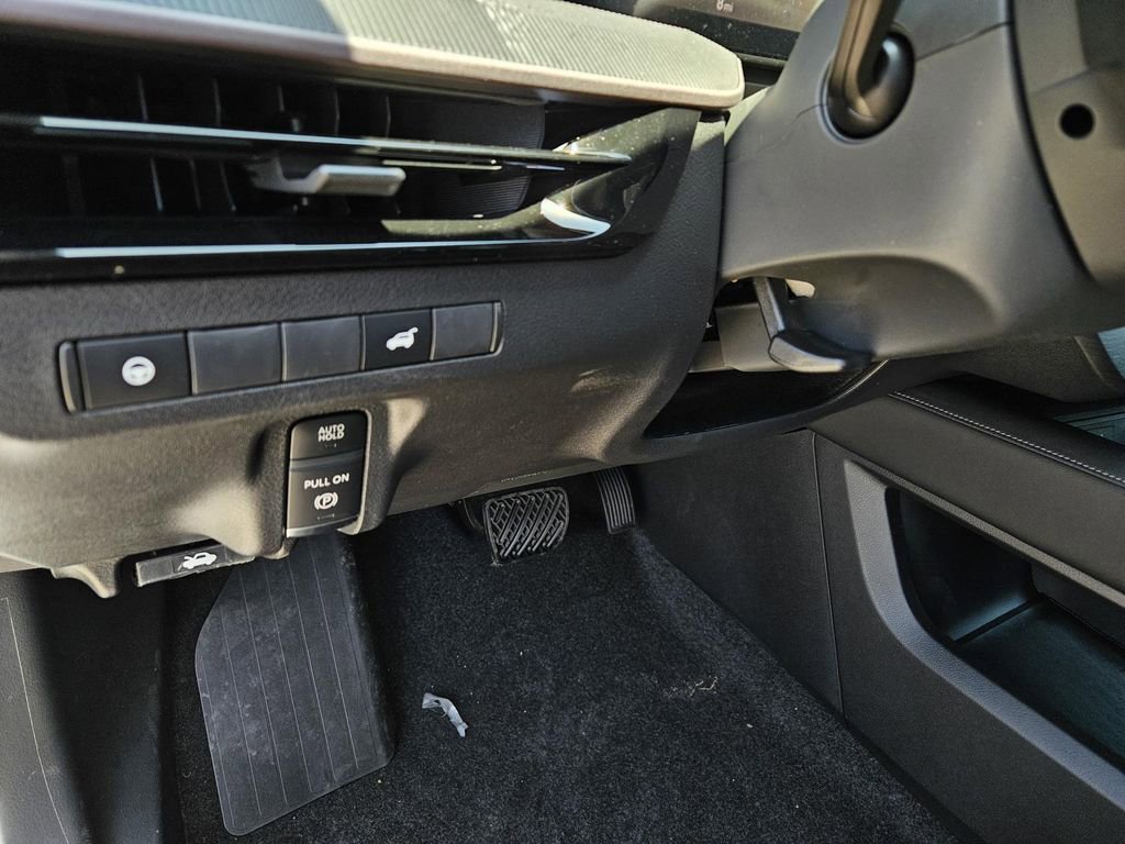 New 2025 Nissan Murano SV image 16