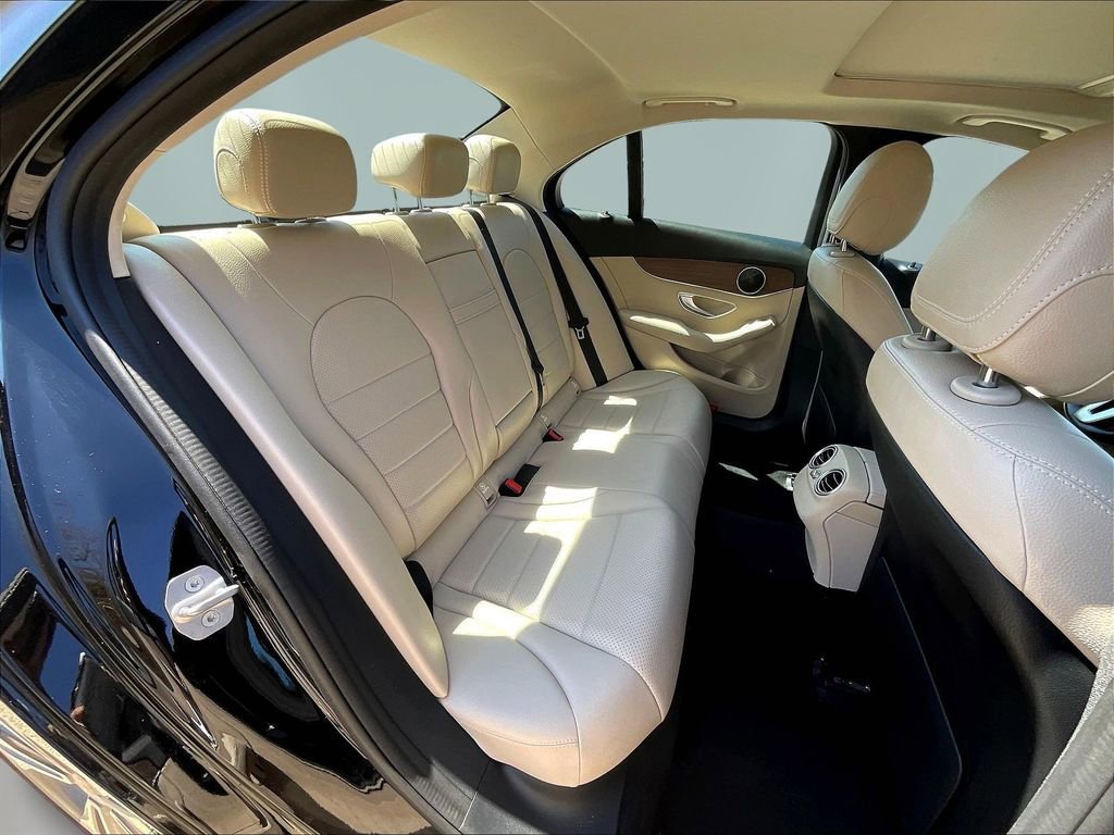 Used 2021 Mercedes-Benz C 300 4MATIC Sedan image 25