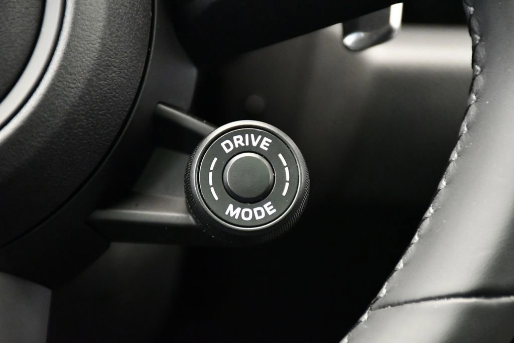 Used 2024 Porsche Macan S image 30