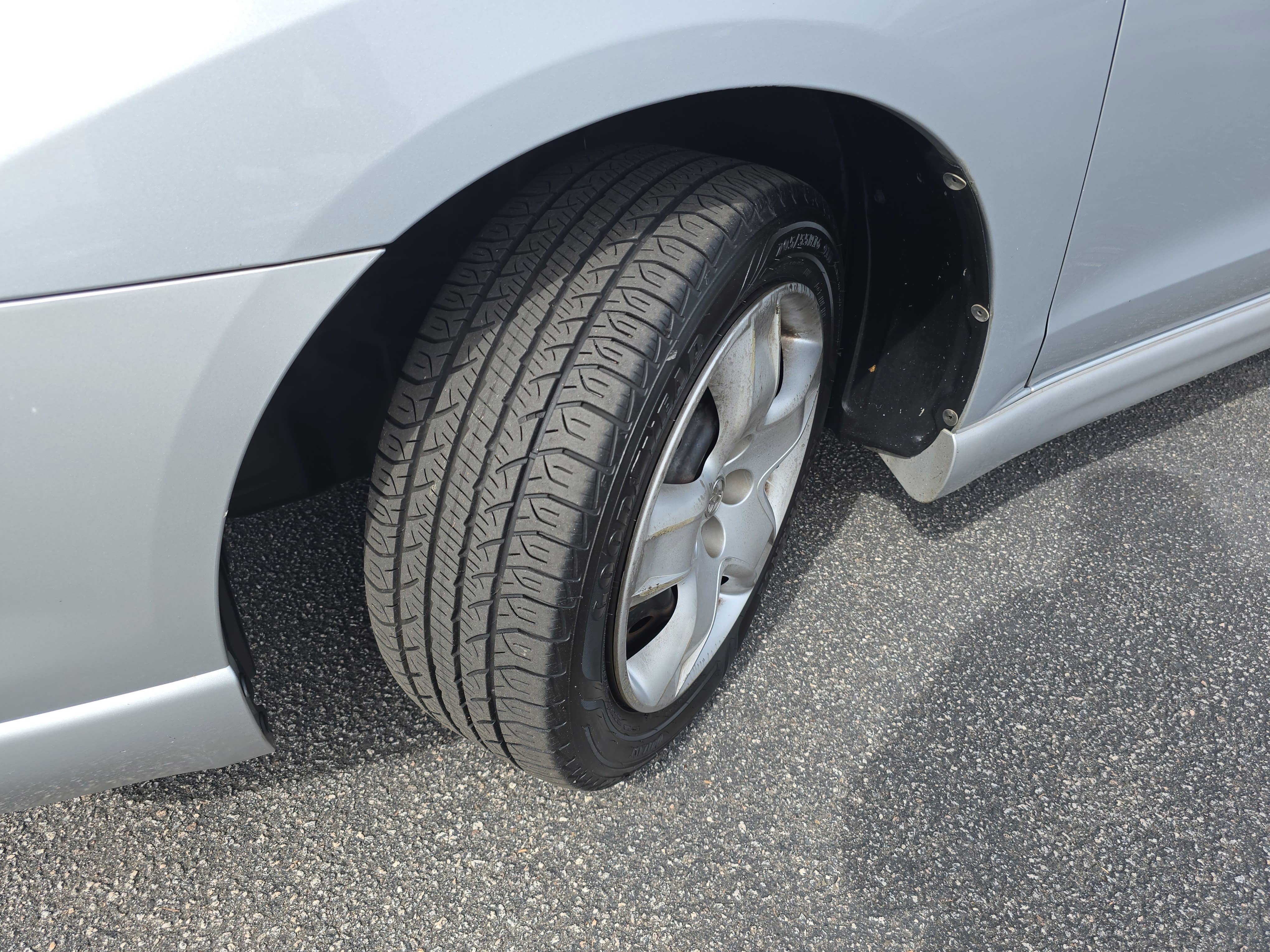 Used 2007 Toyota Matrix image 32