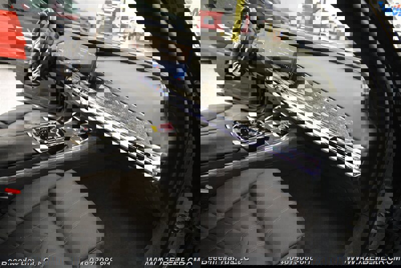 Used 2024 BMW i7 M70 w/ Executive Package image 19