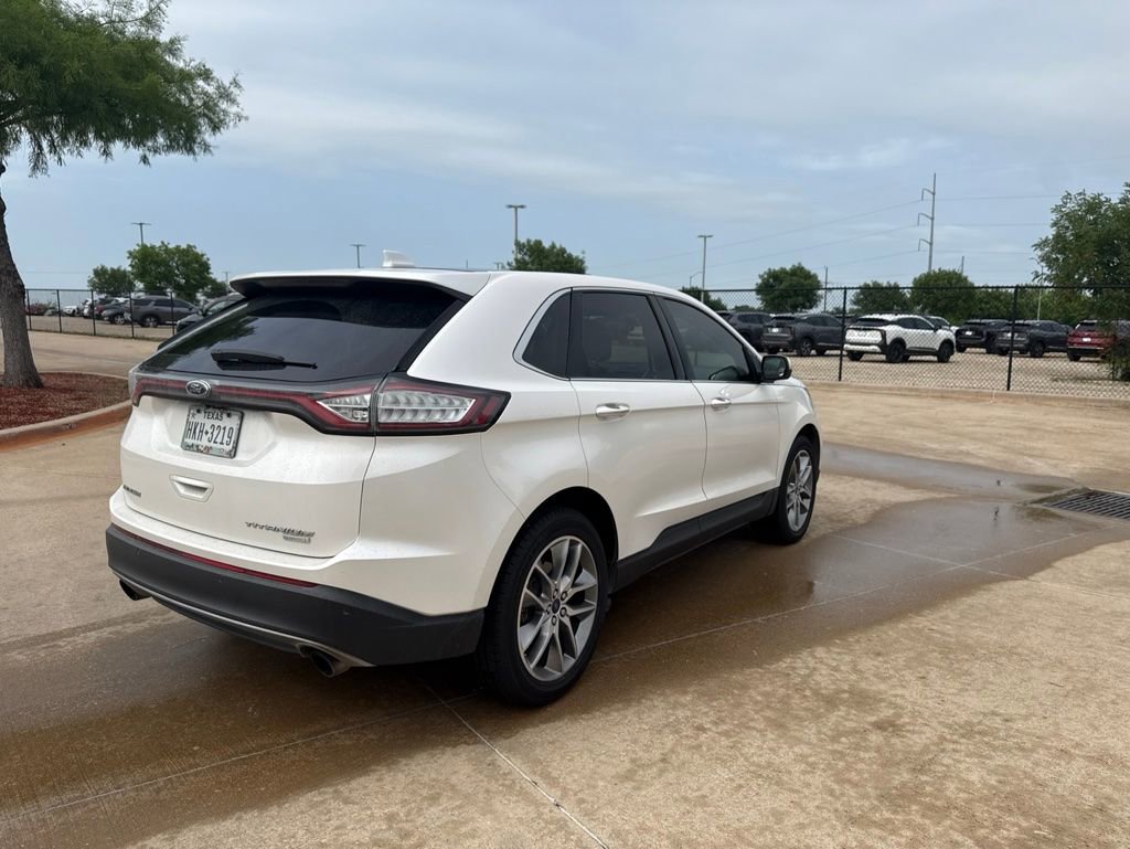 Used 2016 Ford Edge Titanium w/ Equipment Group 301A FWD image 5