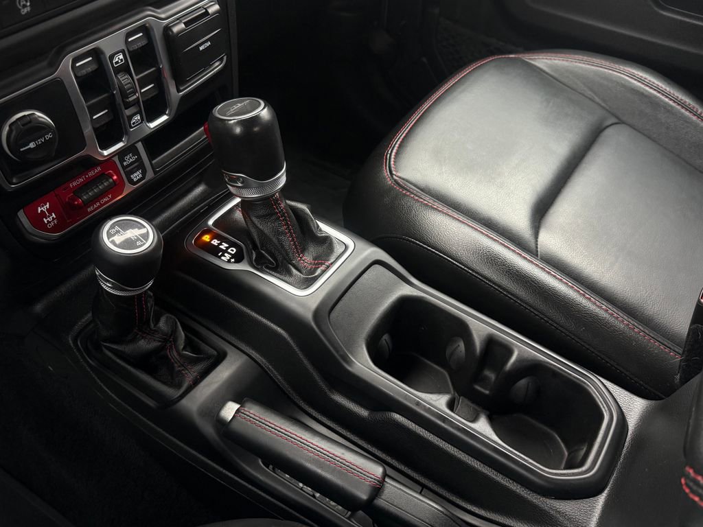 Used 2023 Jeep Gladiator Rubicon w/ LED Lighting Group image 29