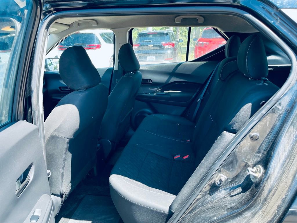 Used 2021 Nissan Kicks S FWD image 19