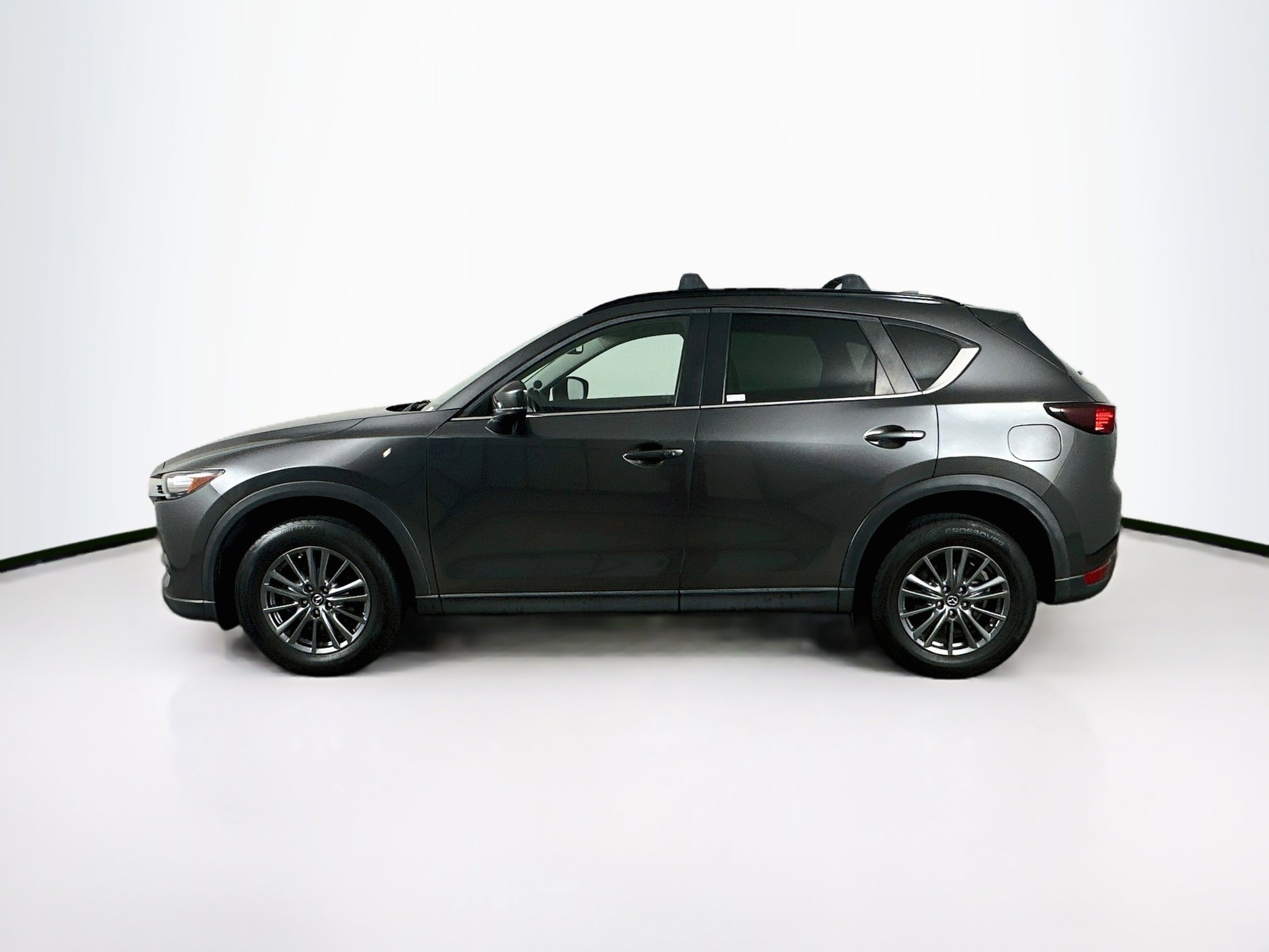 Used 2017 MAZDA CX-5 Touring w/ Preferred Equipment Package AWD/4WD image 4