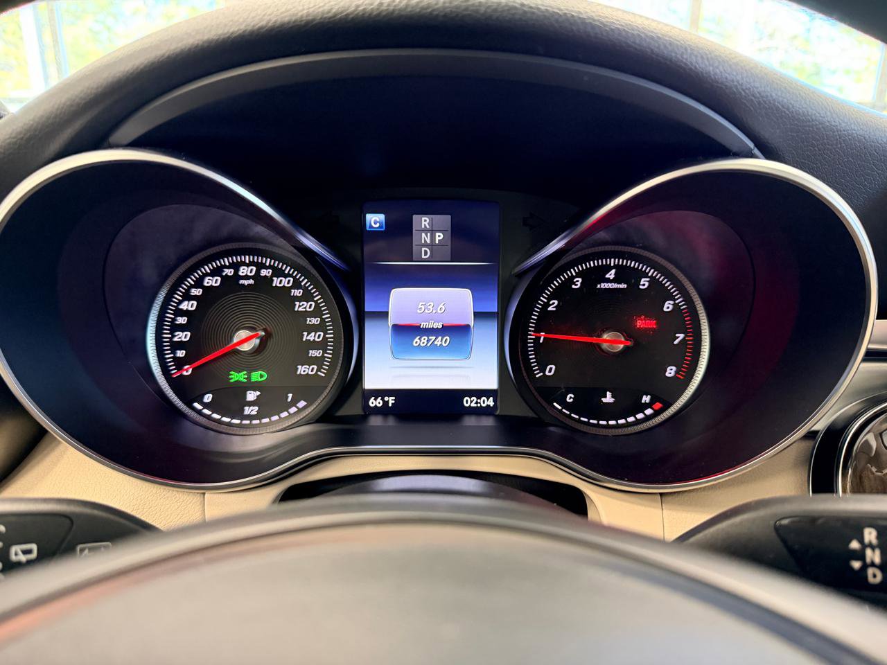 Used 2019 Mercedes-Benz GLC 300 4MATIC image 37