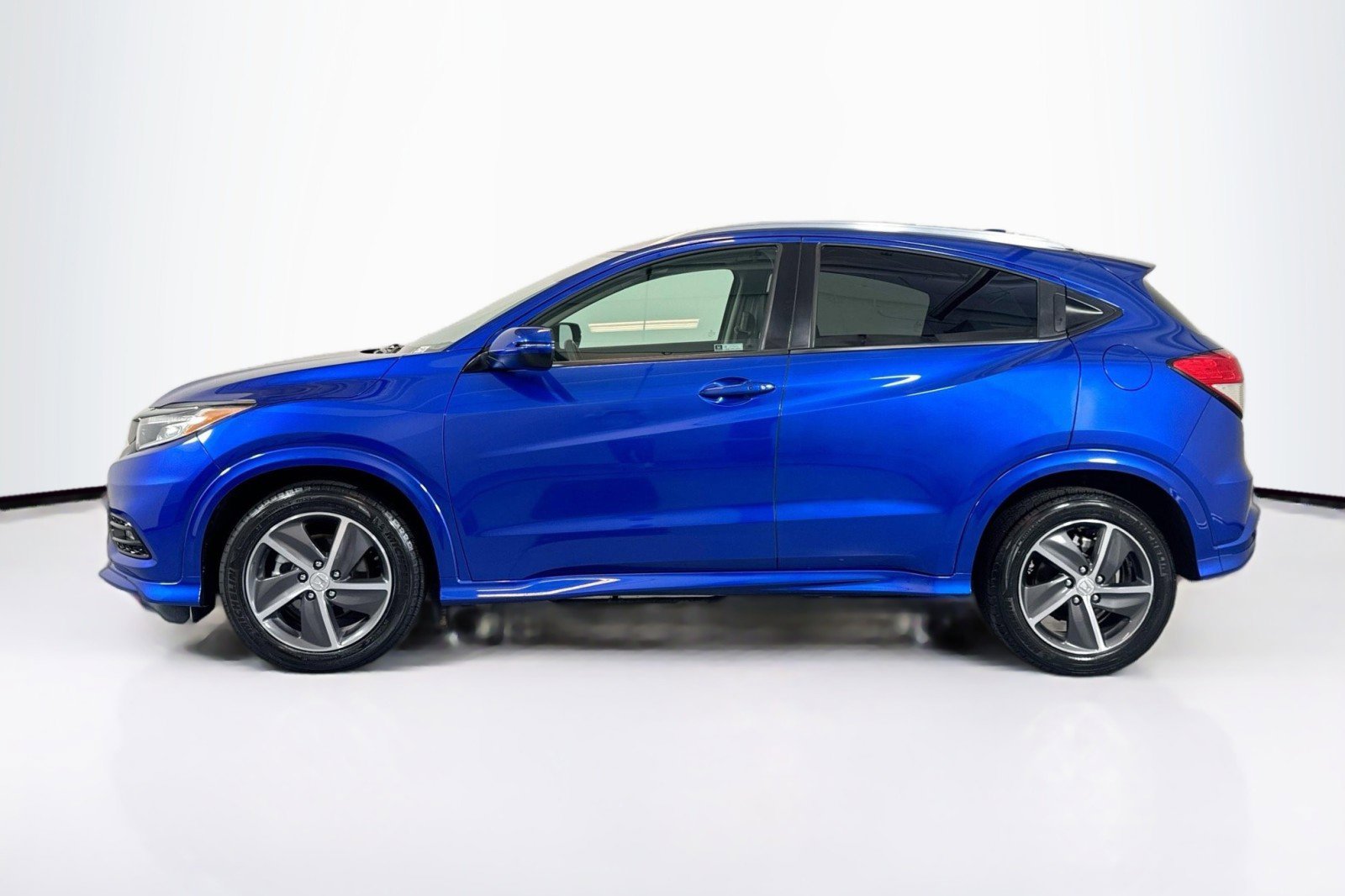 Used 2019 Honda HR-V Touring image 8
