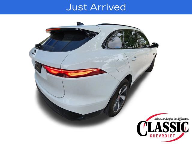 Used 2023 Jaguar F-PACE S image 5