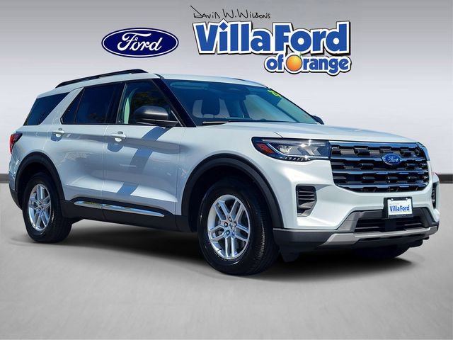 Used 2025 Ford Explorer Active RWD image 1