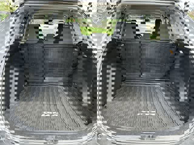 Used 2021 Toyota RAV4 XLE image 24