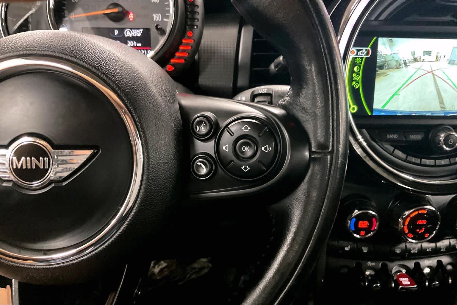 Used 2017 MINI Cooper 2-Door Hardtop FWD image 23