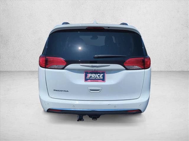 Used 2019 Chrysler Pacifica Touring-L Plus w/ Advanced Safetytec Group FWD image 6
