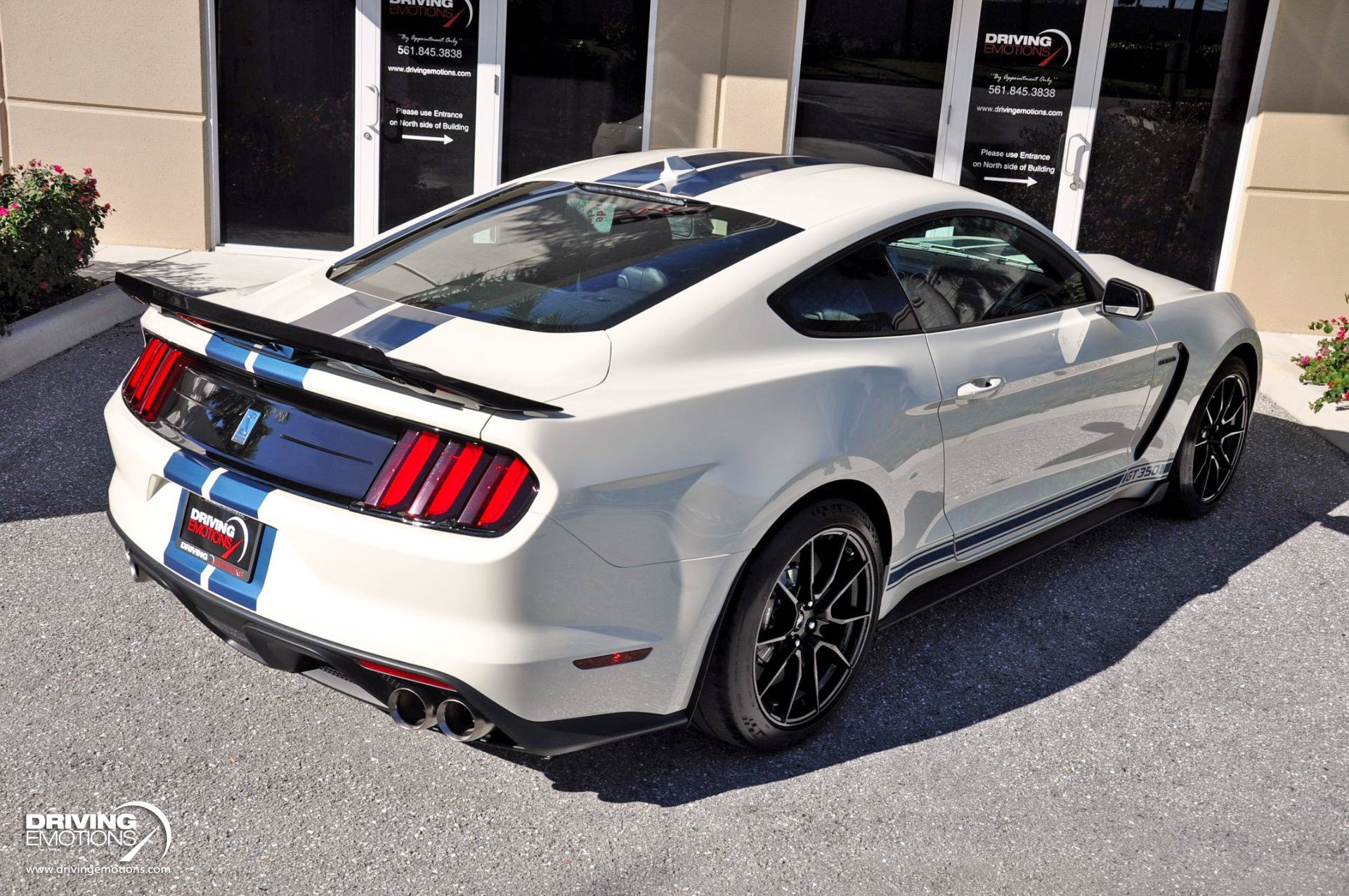 Used 2020 Ford Mustang Shelby GT350 w/ Technology Package RWD image 18