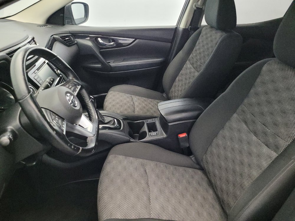 Used 2022 Nissan Rogue Sport SV image 17