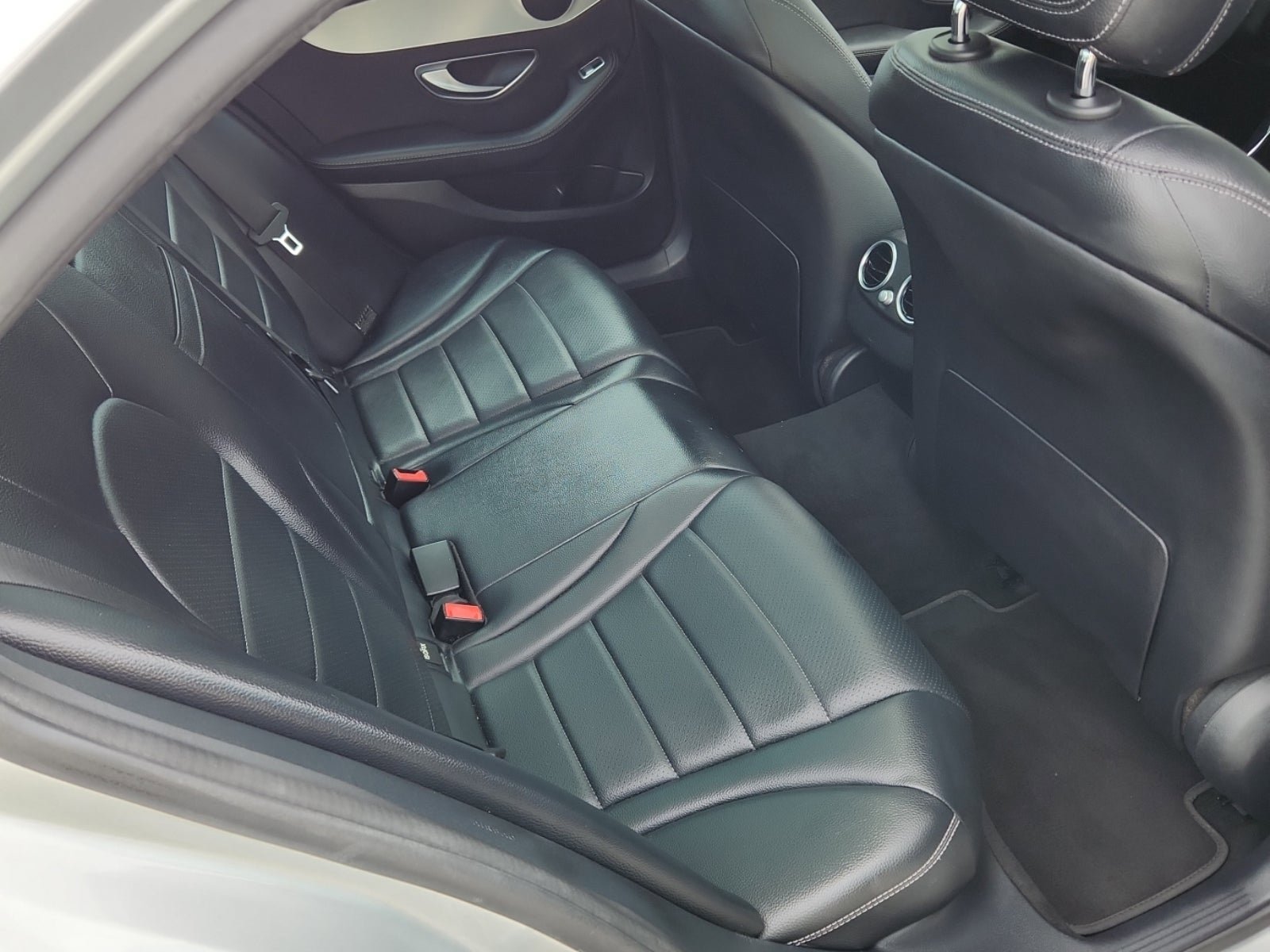 Used 2016 Mercedes-Benz C 300 Sedan image 15