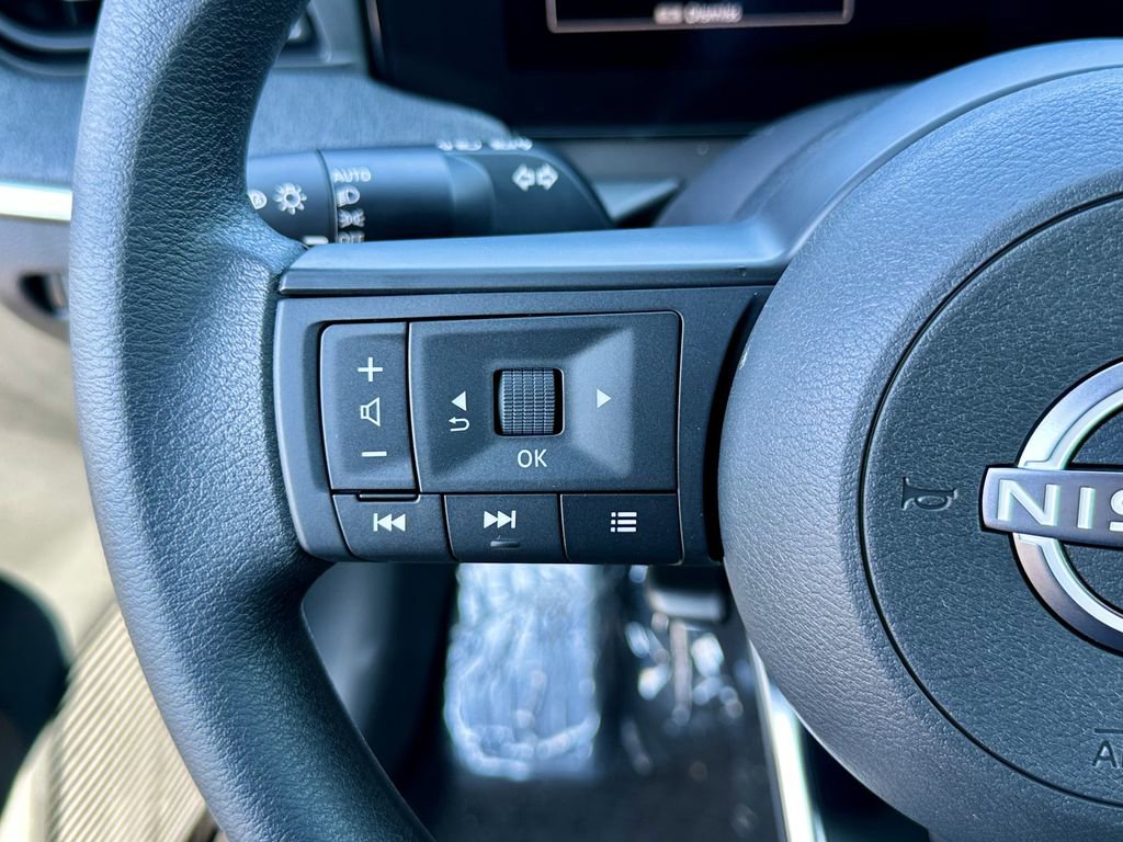 New 2026 Nissan Kicks SV w/ Cold Weather Package image 15