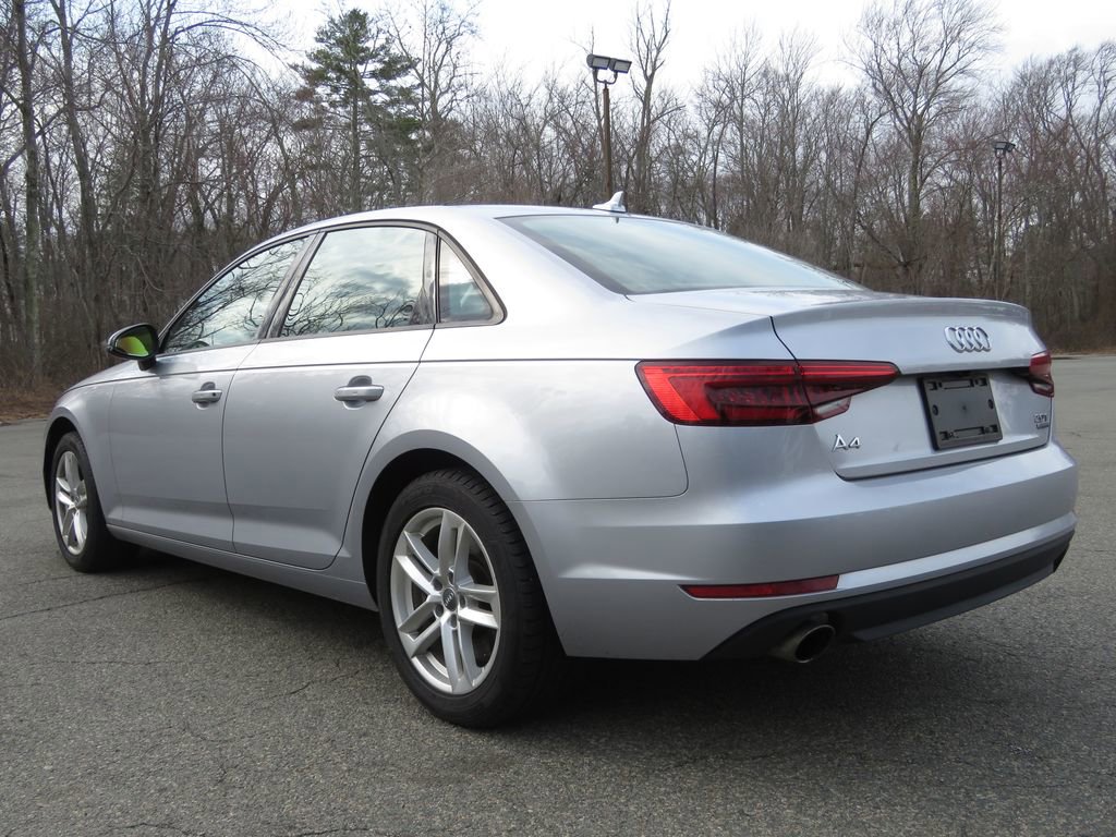 Used 2017 Audi A4 2.0T Premium image 7