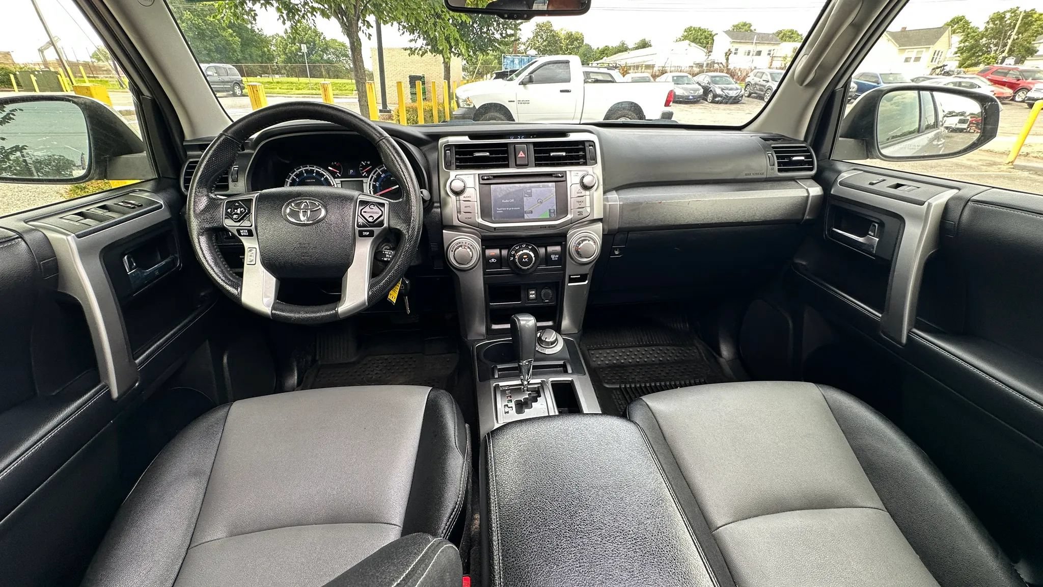 Used 2018 Toyota 4Runner SR5 Premium AWD/4WD image 20