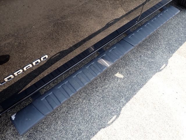 Used 2016 Chevrolet Colorado LT w/ LPO, Bed Protection Package AWD/4WD image 13