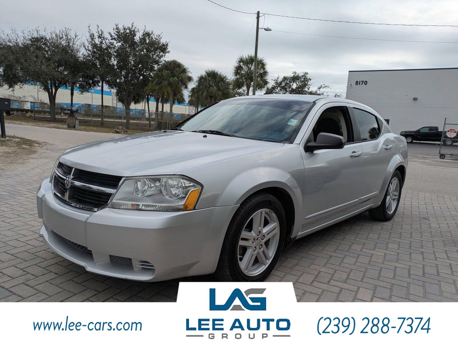 Used 2008 Dodge Avenger SXT image 6