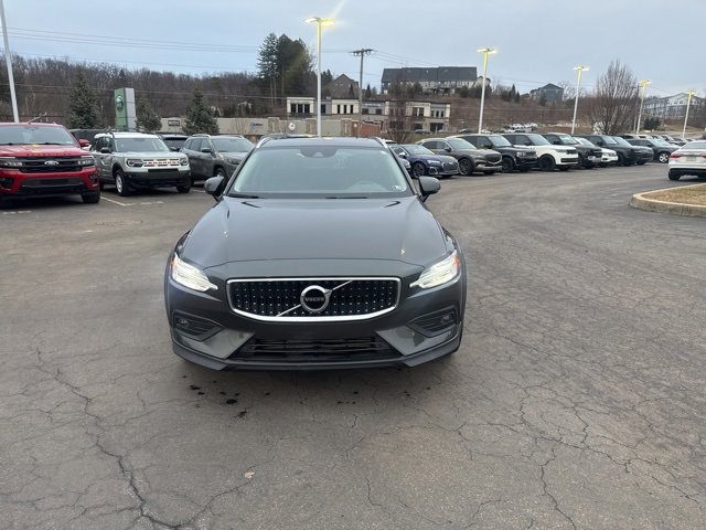 Used 2021 Volvo V60 T5 Cross Country w/ Protection Package image 2