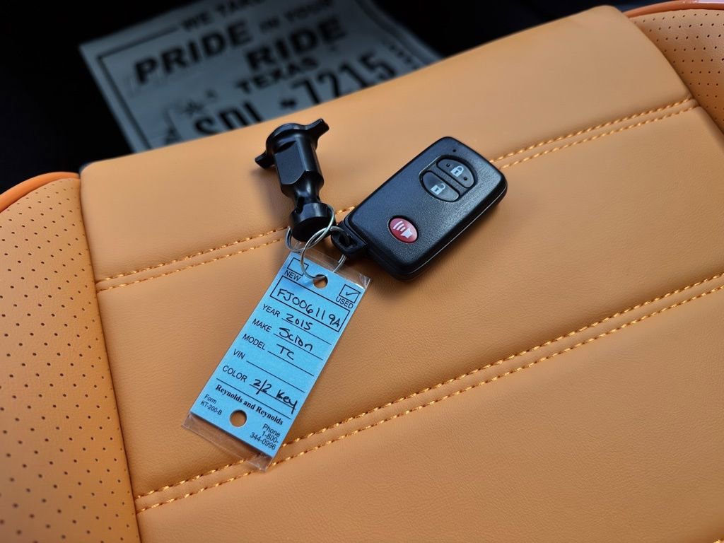 Used 2015 Scion tC image 25