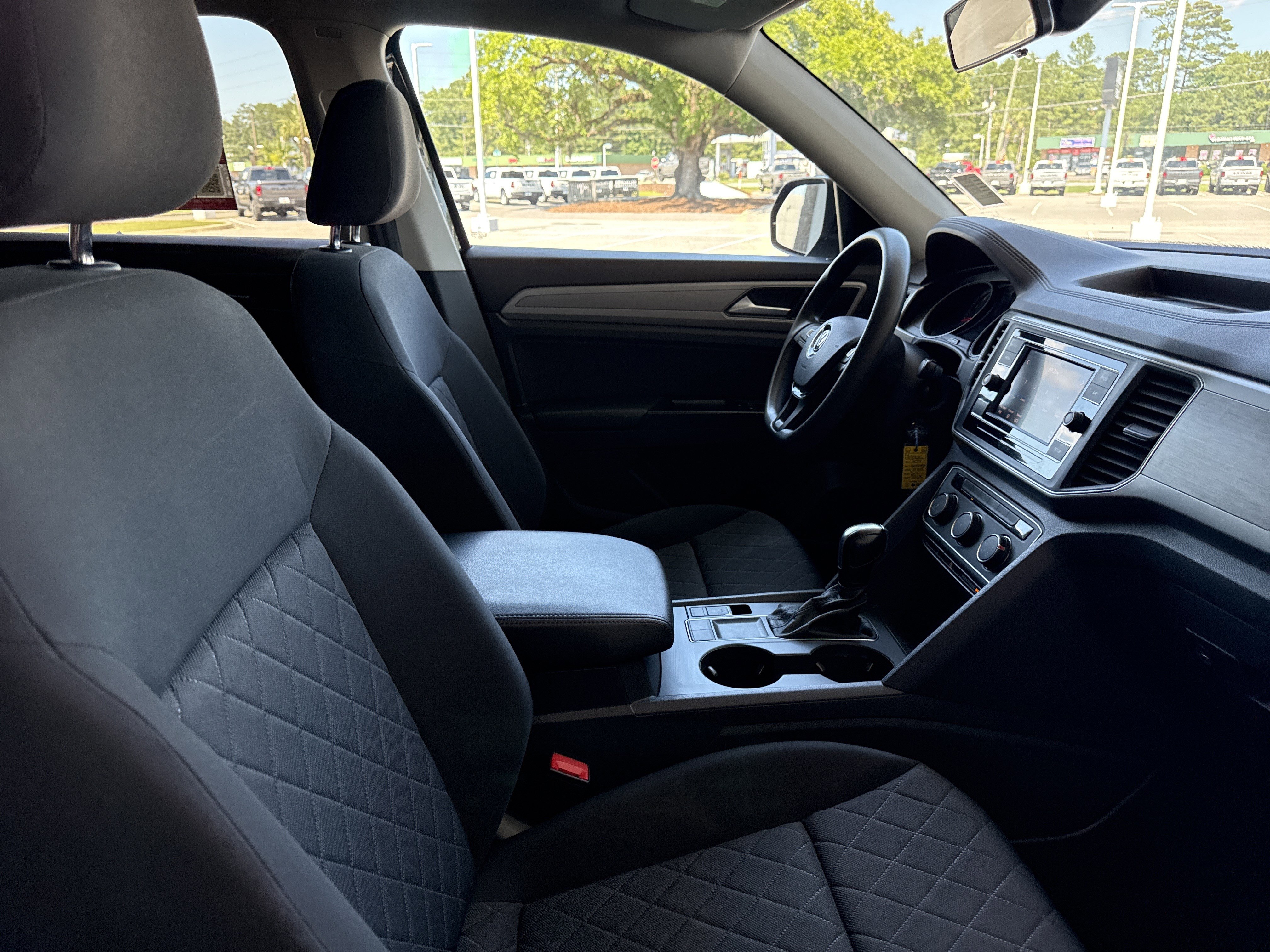 Used 2019 Volkswagen Atlas S FWD image 31