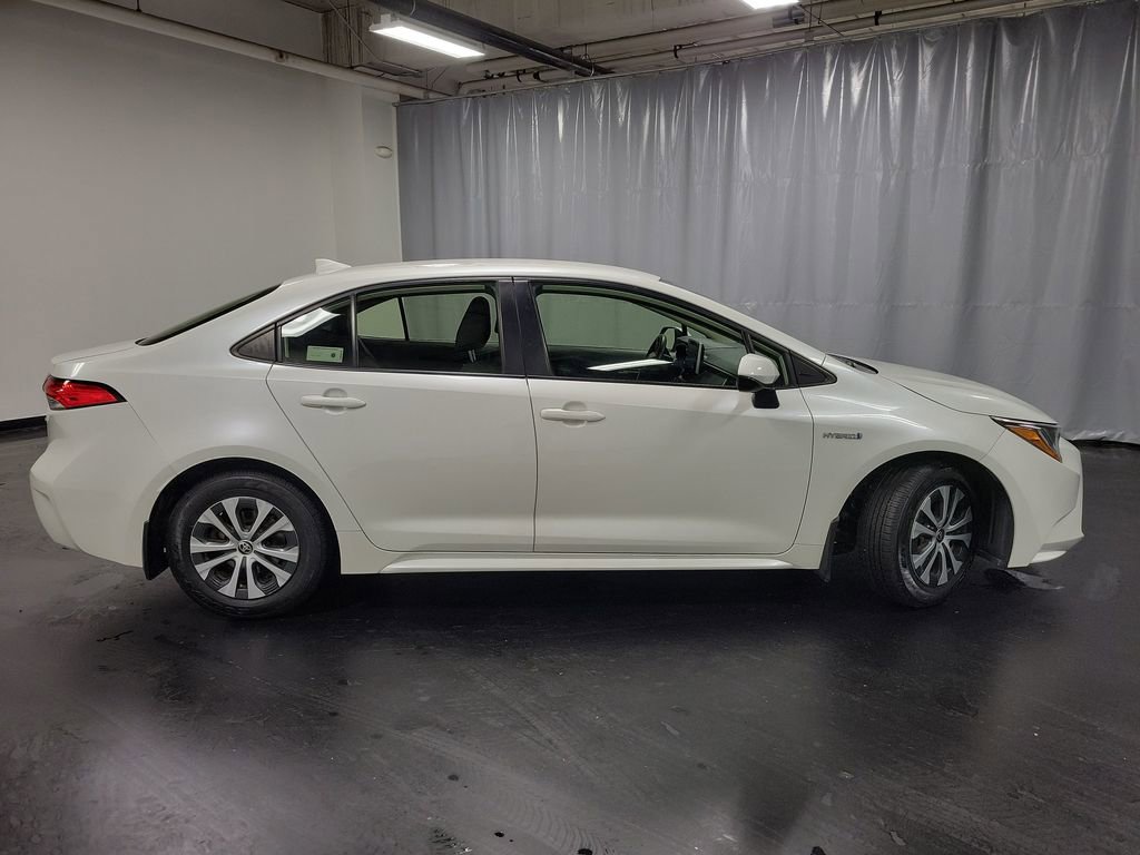 Used 2020 Toyota Corolla LE image 9