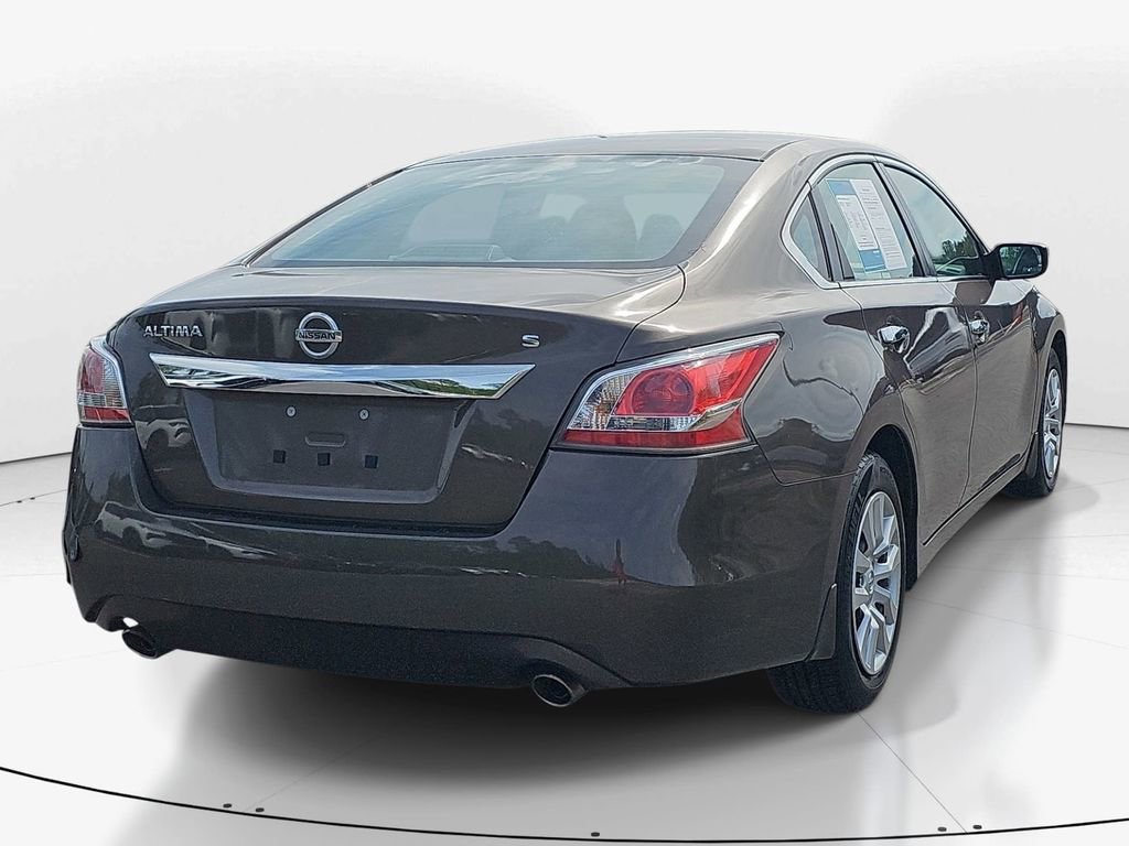 Used 2015 Nissan Altima 2.5 S w/ Power Driver Seat Package image 5
