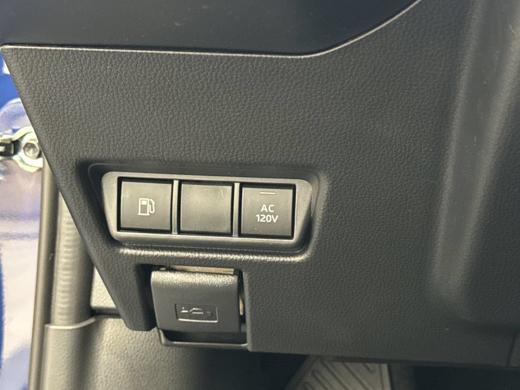 New 2026 Toyota Prius Plug-In Hybrid FWD image 27