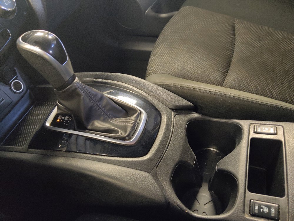 Used 2022 Nissan Rogue Sport SV FWD image 26