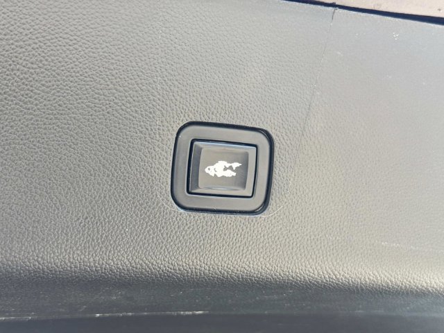 Used 2022 Chevrolet Traverse LT AWD/4WD image 14