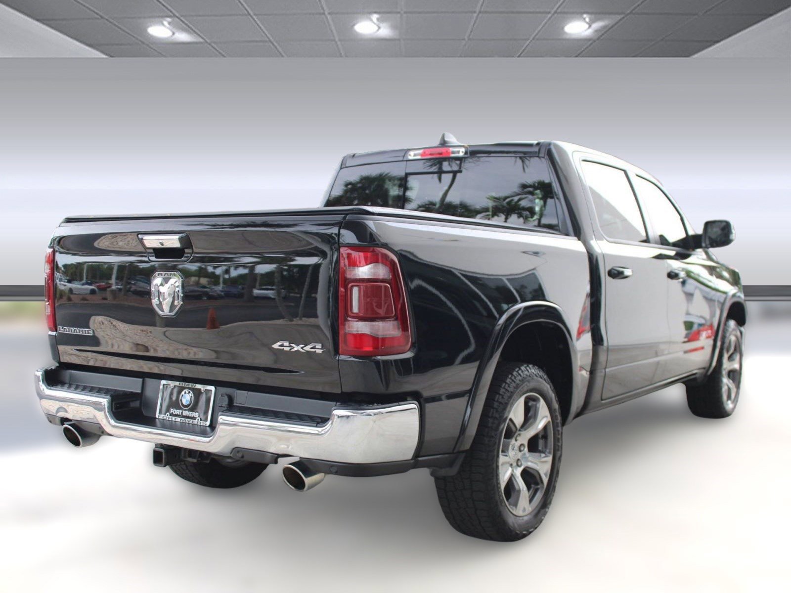 Used 2021 RAM 1500 Laramie image 9