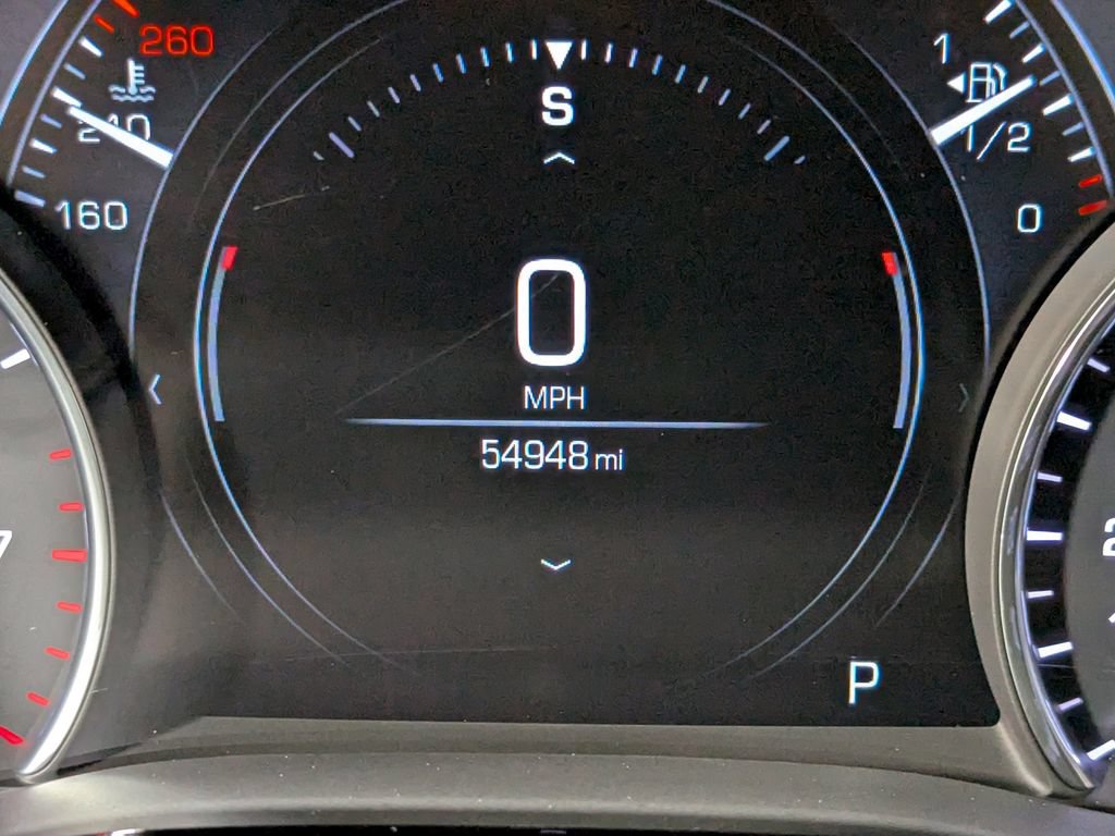 Used 2019 Cadillac XT5 Platinum AWD/4WD image 36