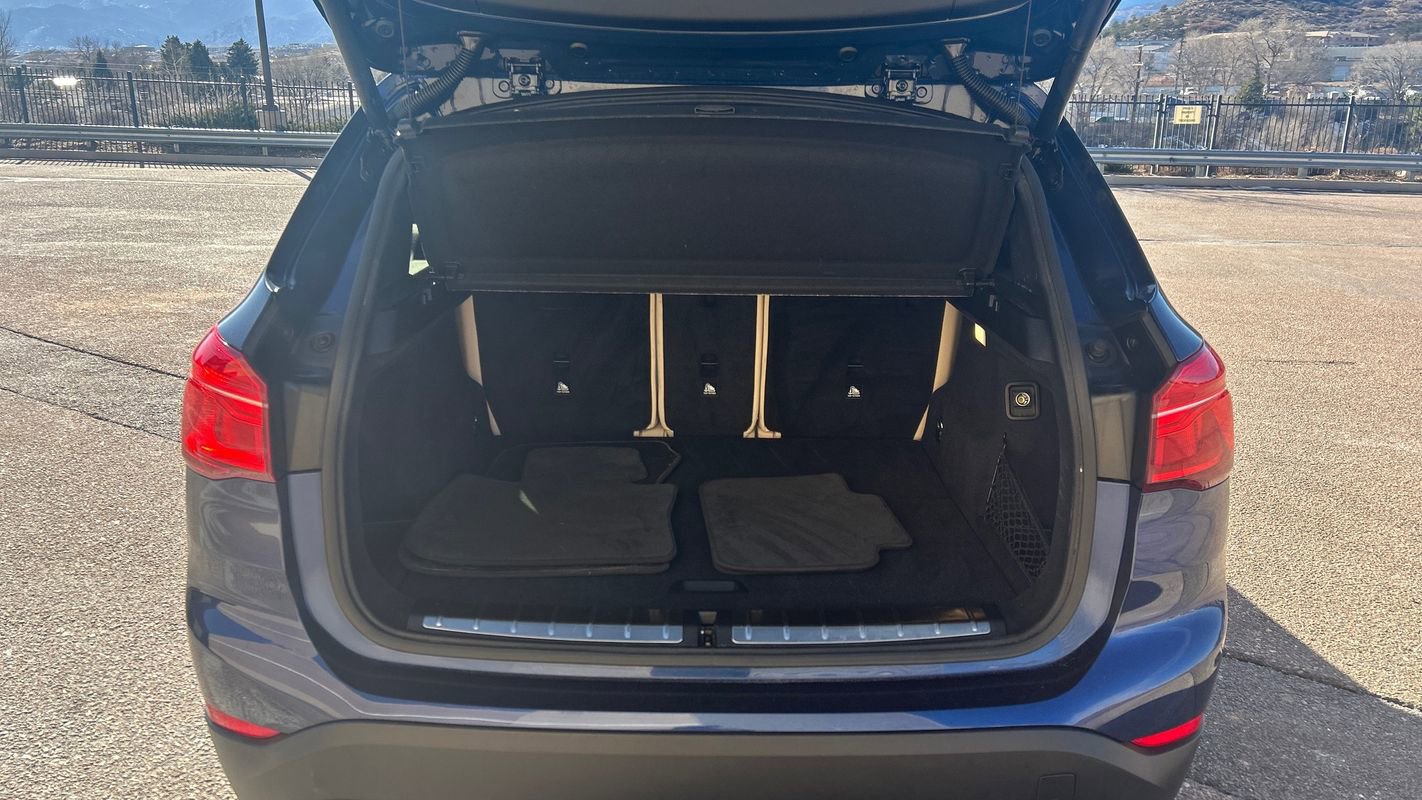 Used 2018 BMW X1 xDrive28i image 12