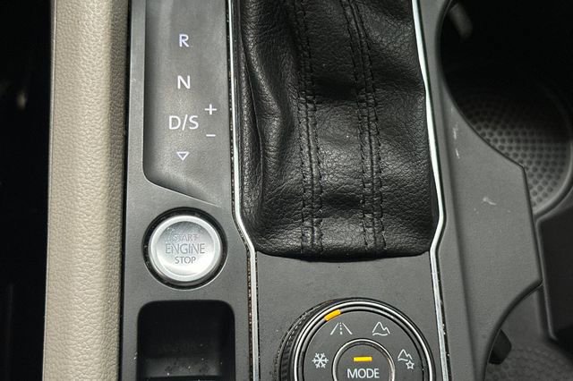 Used 2019 Volkswagen Atlas SE w/ Towing Package AWD/4WD image 27