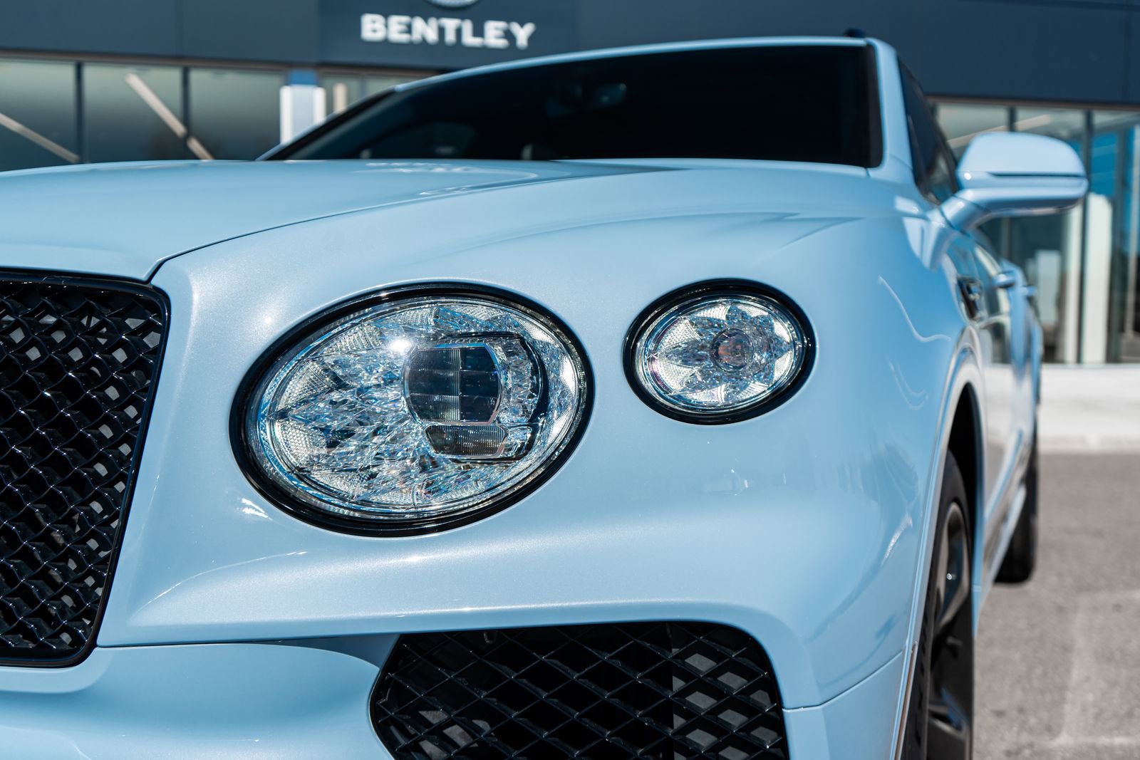 Certified 2022 Bentley Bentayga image 22