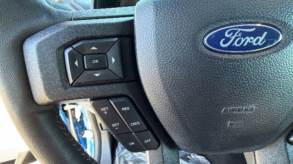 Used 2018 Ford F150 XLT w/ Equipment Group 302A Luxury image 19