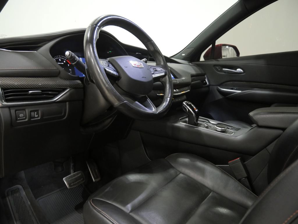 Used 2020 Cadillac XT4 Sport AWD/4WD image 12