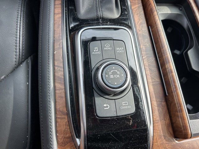 Used 2024 Nissan Armada SL w/ Captain's Chairs Package image 29