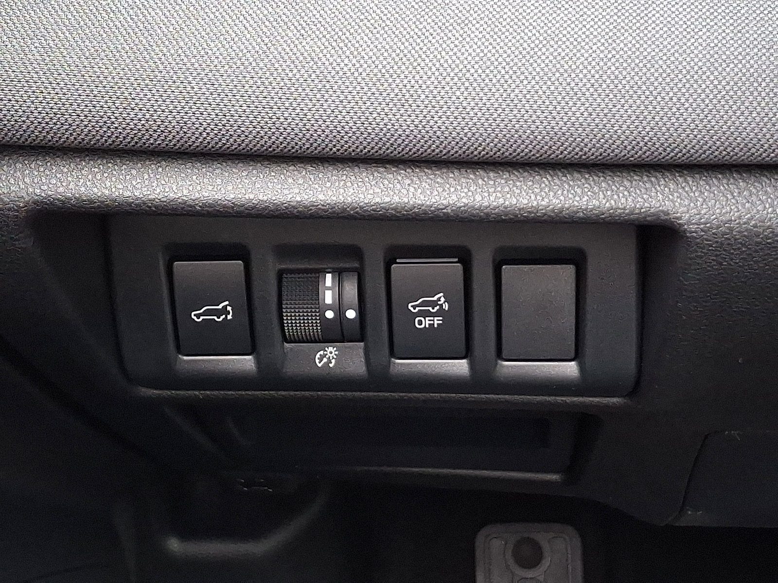 Certified 2025 Subaru Outback Premium w/ Popular Package #1A image 24