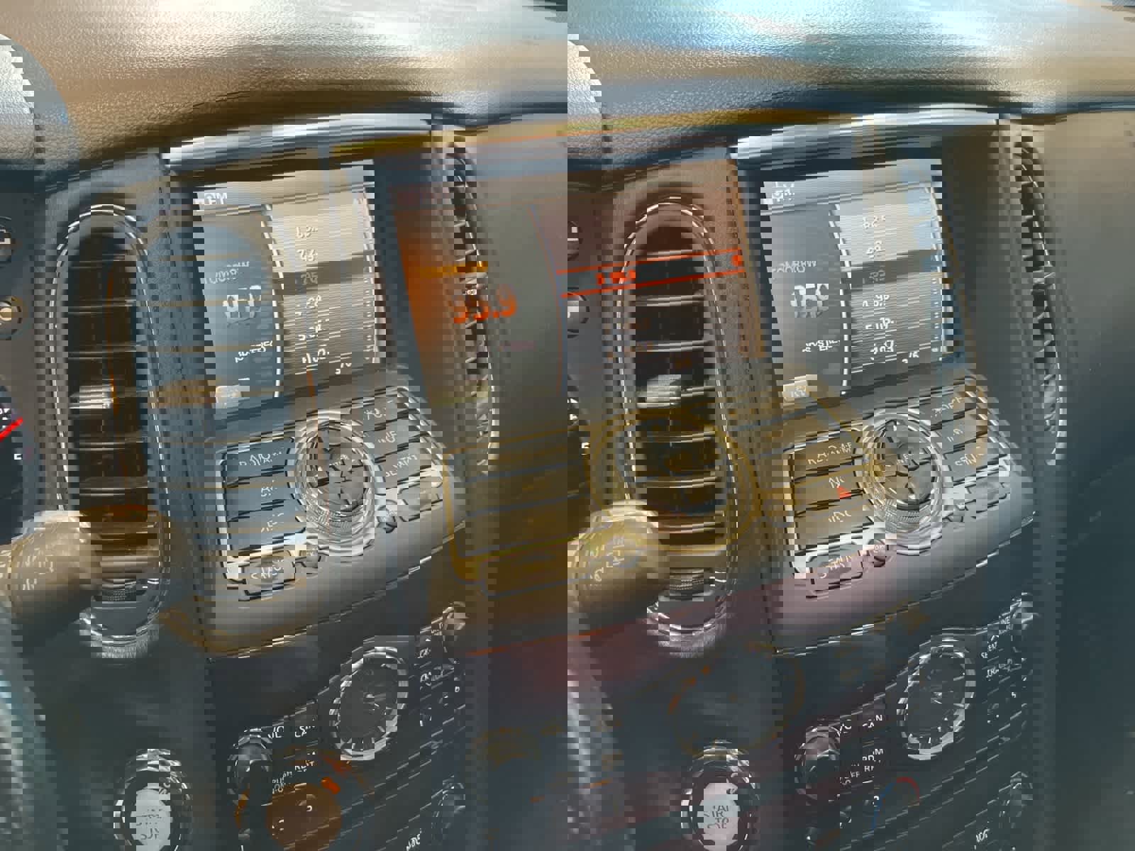 Used 2010 INFINITI EX35 Journey image 17