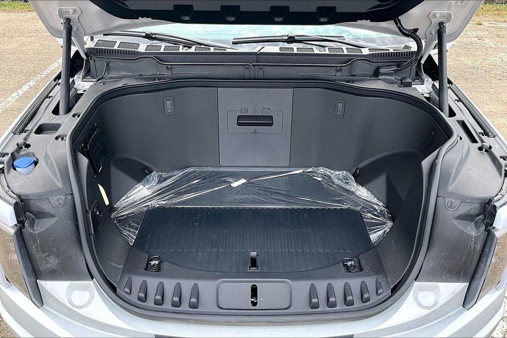 Certified 2025 Ford F150 Lightning Platinum w/ Dark Elements Package image 10