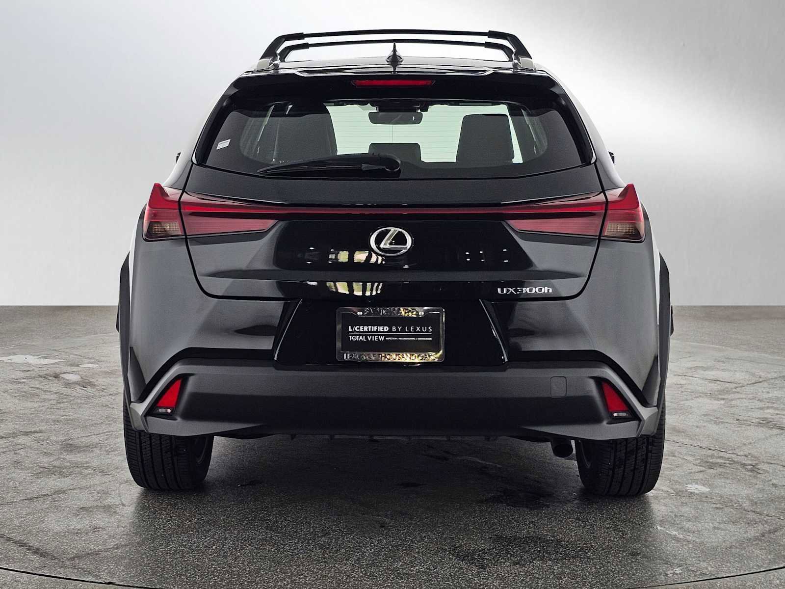 Certified 2025 Lexus UX 300h FWD image 4