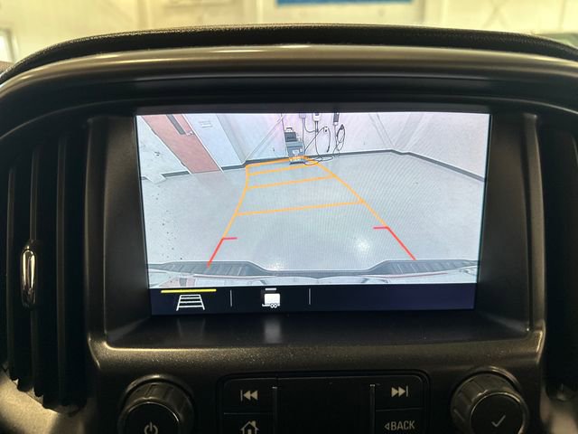 Used 2022 GMC Canyon AT4 image 19