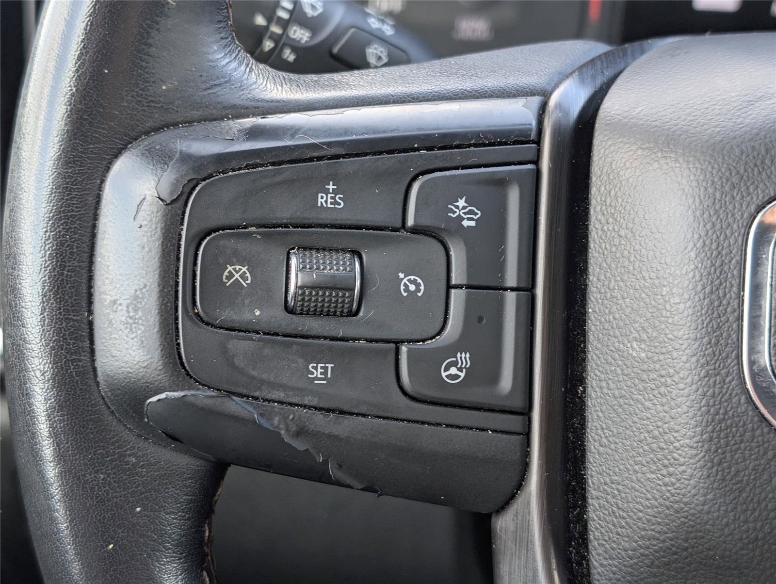 Used 2021 GMC Sierra 1500 AT4 w/ AT4 Value Package image 25